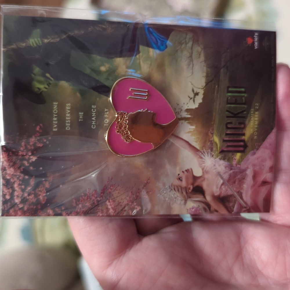 Wicked Musical Enamel Pins - Pink & Green - Picture 3 of 5